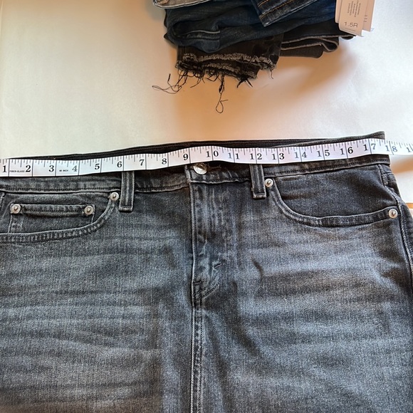NWOT Black Levi’s Jean skirt - Picture 6 of 6